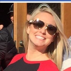 Meet your Posher, Angela